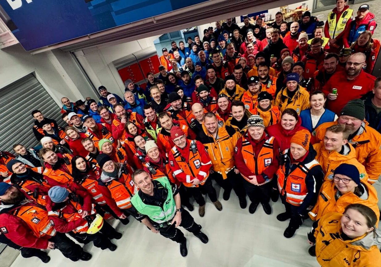 Fra øvelse mellom politi og frivillige i Vestland tidligere i vinter (foto: Vest PD)